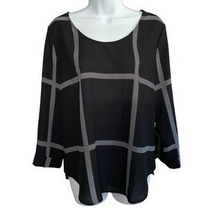 41Hawthorn Women’s Blouse Size Small Bixby Scoop Neck Windowpane Black White